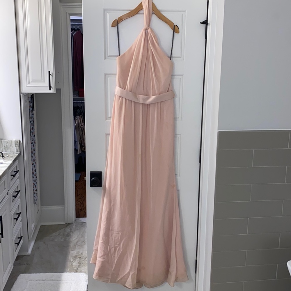 Vera Wang Maids Collection Halter Chiffon Gown Women's Size 10 BlushOpen Back
